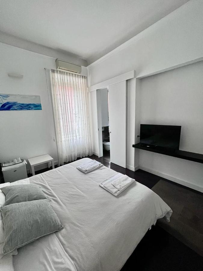 B&B Azuni Home Roma Eksteriør bilde